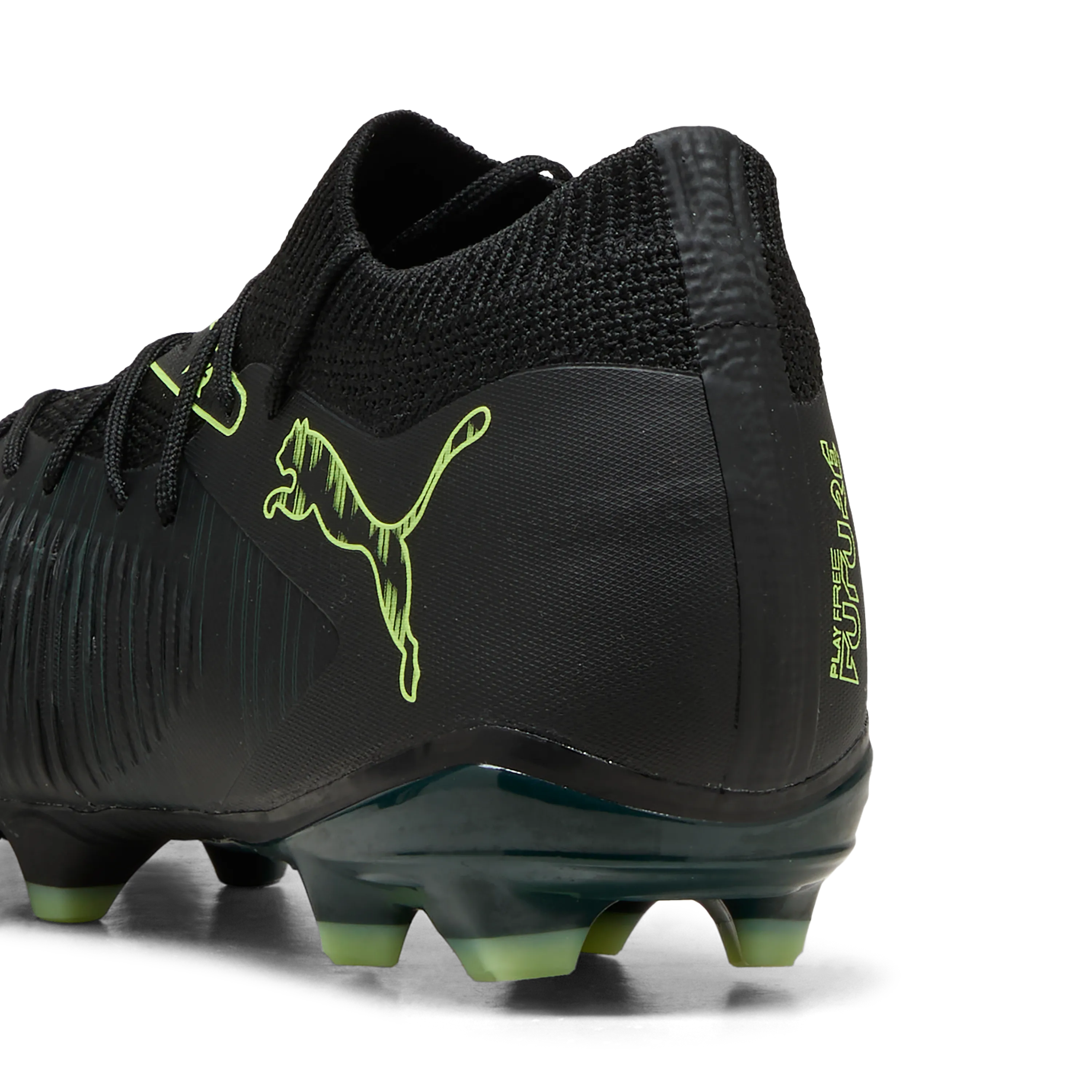 FUTURE 8 MATCH FG/AG-black